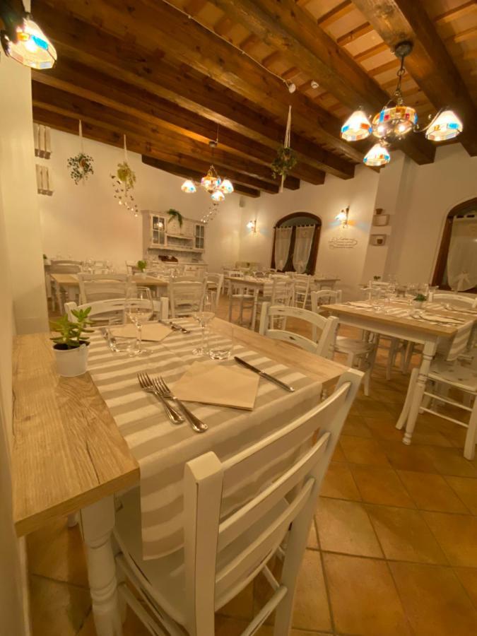 Locanda della Pieve Pievebovigliana Esterno foto