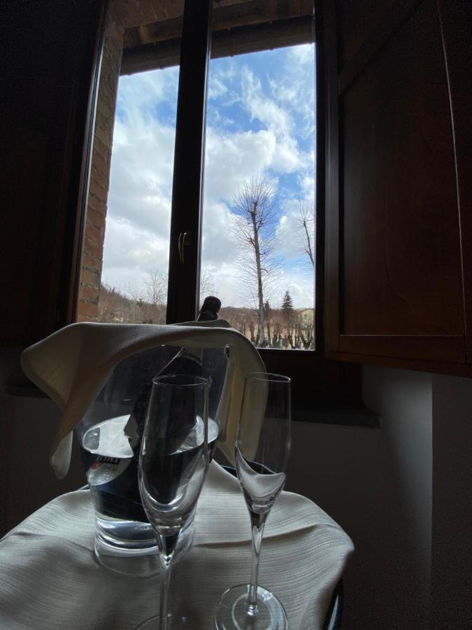Locanda della Pieve Pievebovigliana Esterno foto
